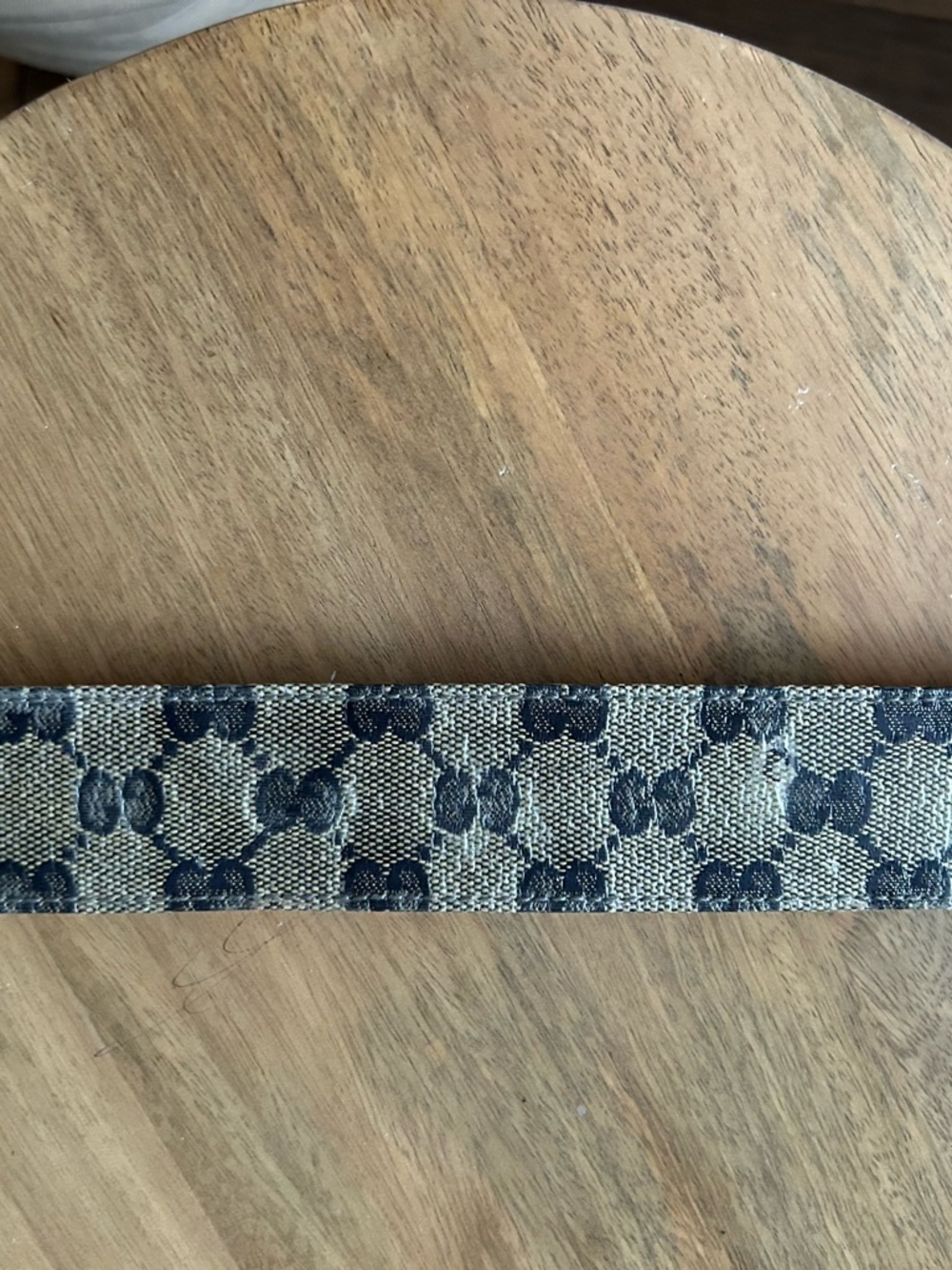 Gucci Monogram Belt with Red Leather and Gold Buckle - Picture 12 of 12